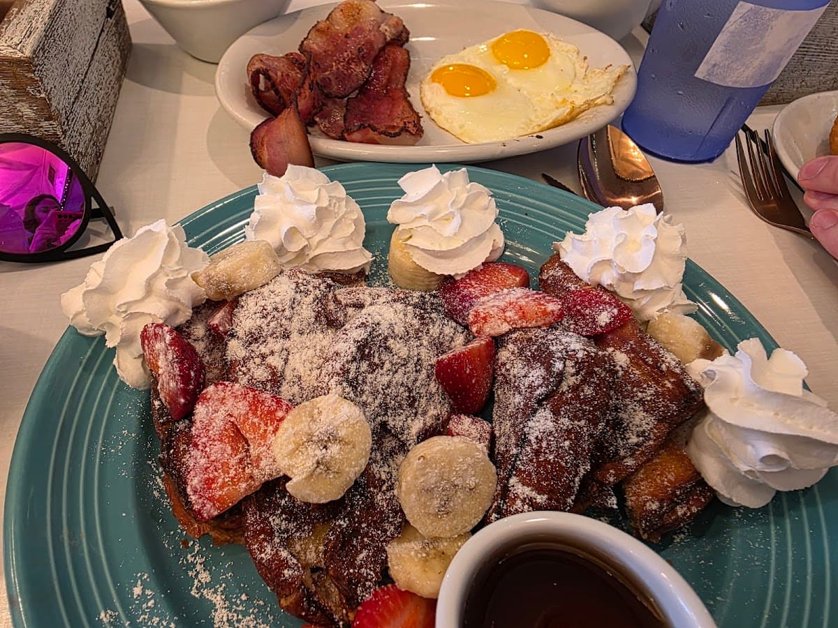 Blue Bench Brunchette