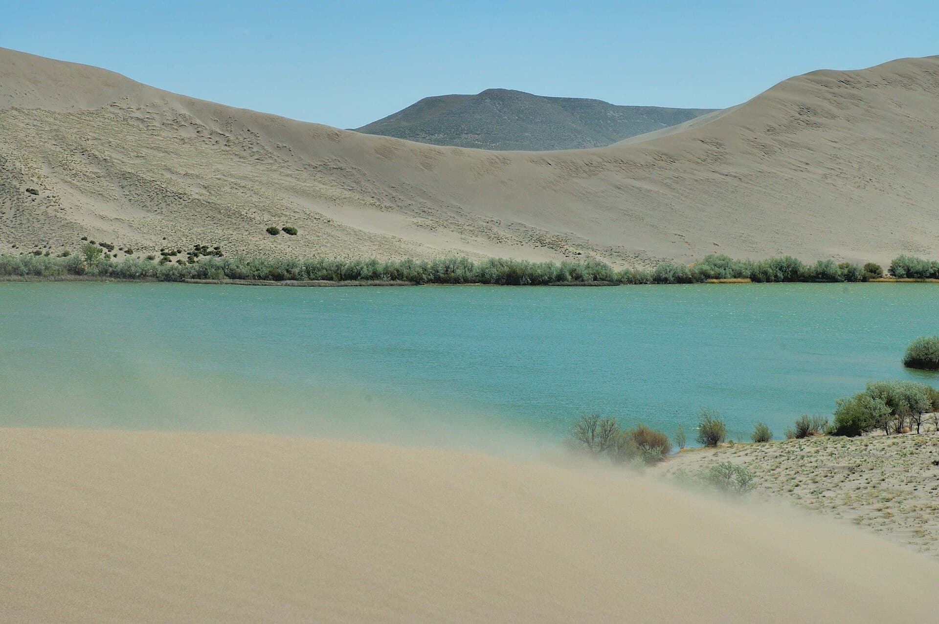 An Hour South of Boise, the Tallest Sand Dunes in the Northwest Are Just Sitting There